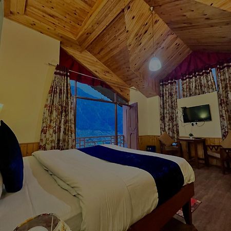 The Manu Emerald # Farmhouse # Top Selling Cottage In Manali # Peaceful Heritage Cozy Stay # Lawn With Bonfire # Most Awarded エクステリア 写真