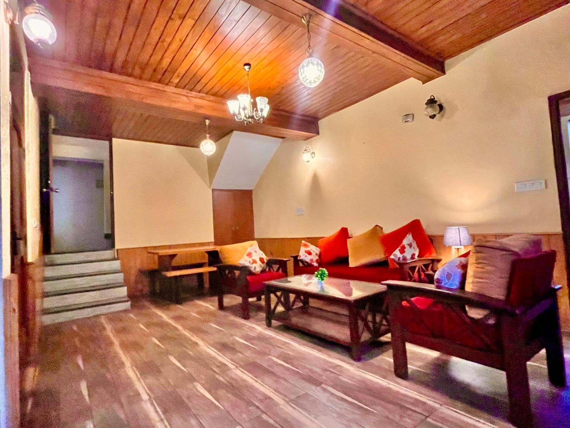 The Manu Emerald # Farmhouse # Top Selling Cottage In Manali # Peaceful Heritage Cozy Stay # Lawn With Bonfire # Most Awarded エクステリア 写真