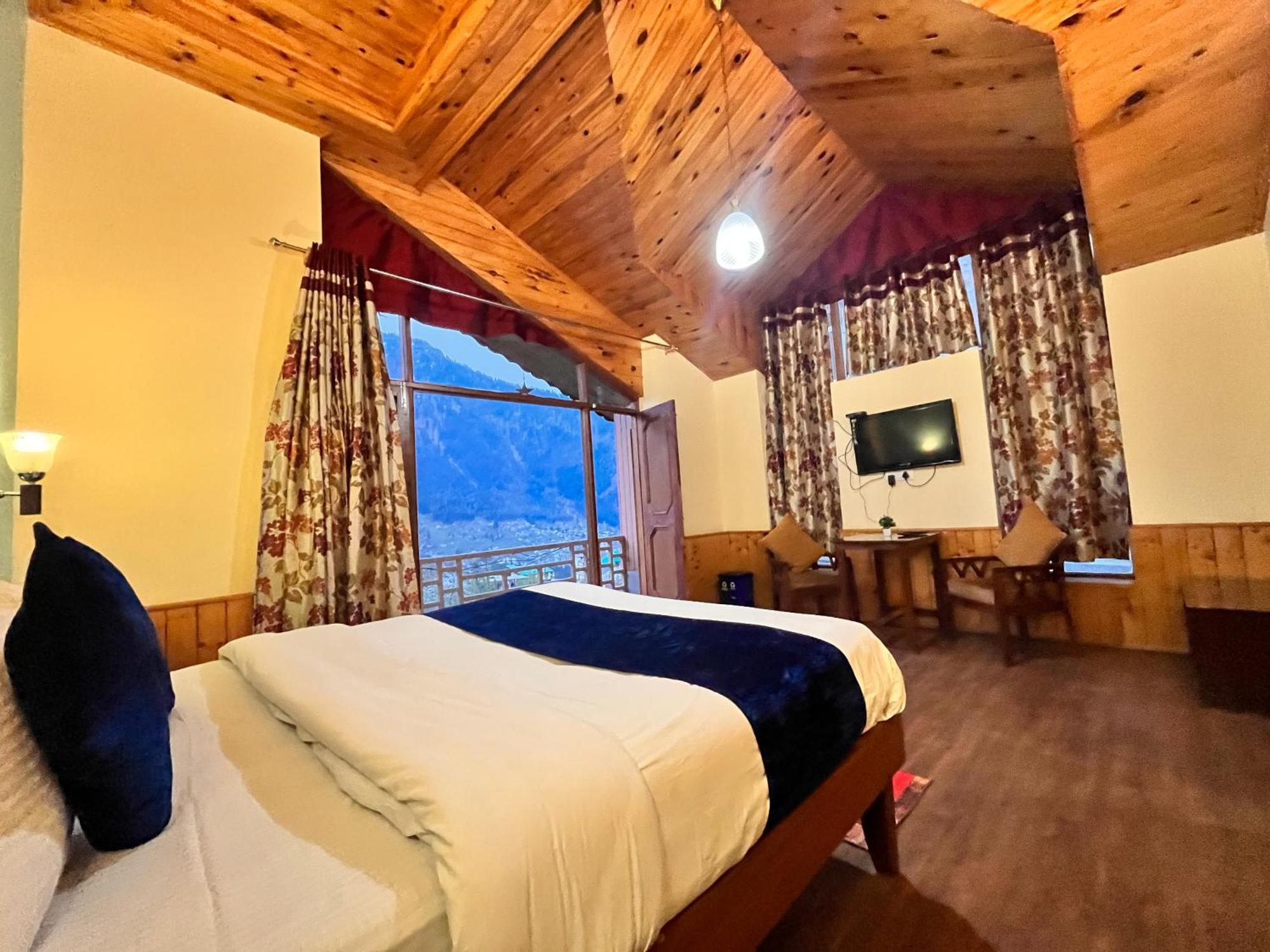 The Manu Emerald # Farmhouse # Top Selling Cottage In Manali # Peaceful Heritage Cozy Stay # Lawn With Bonfire # Most Awarded エクステリア 写真