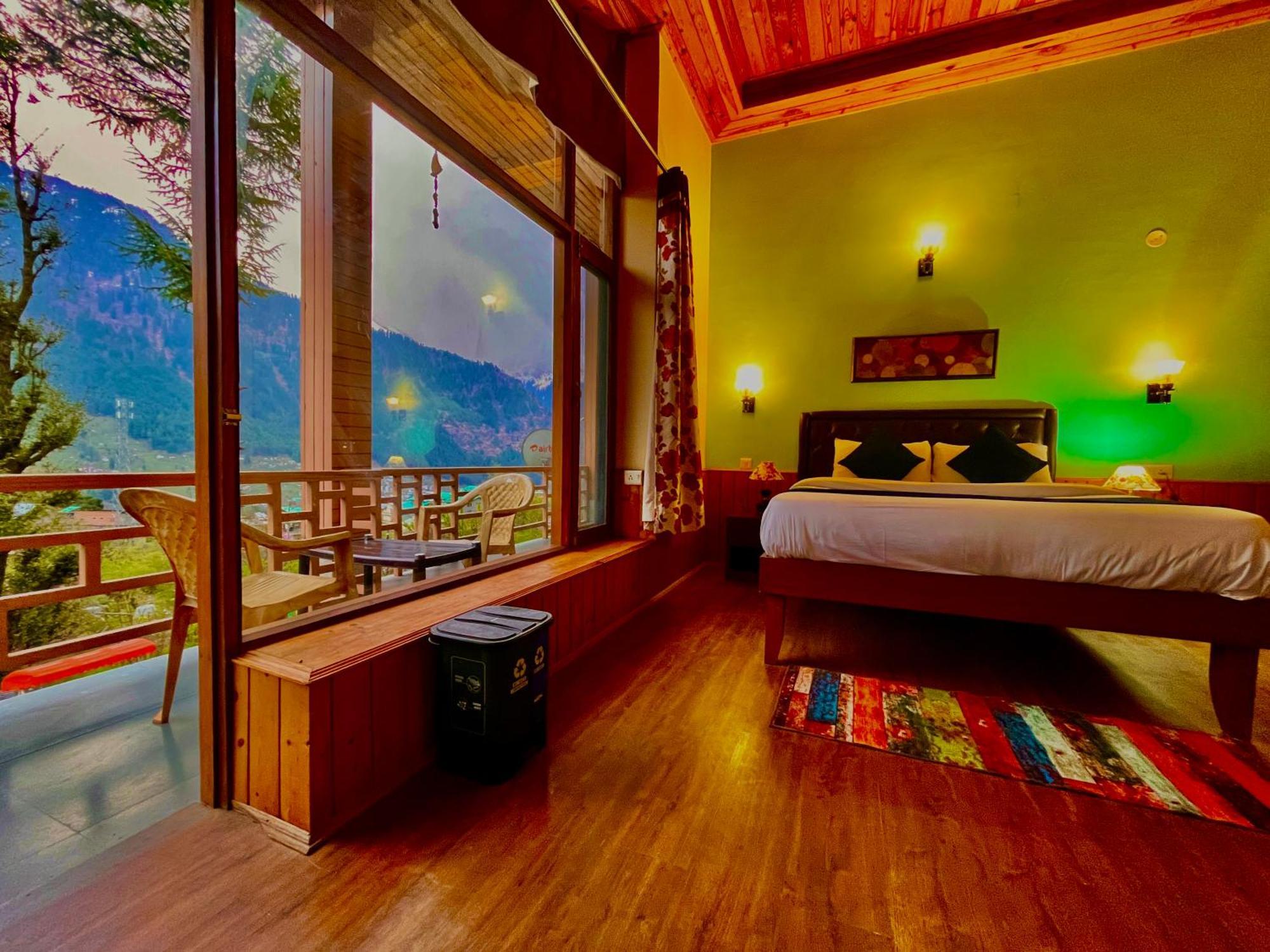 The Manu Emerald # Farmhouse # Top Selling Cottage In Manali # Peaceful Heritage Cozy Stay # Lawn With Bonfire # Most Awarded エクステリア 写真