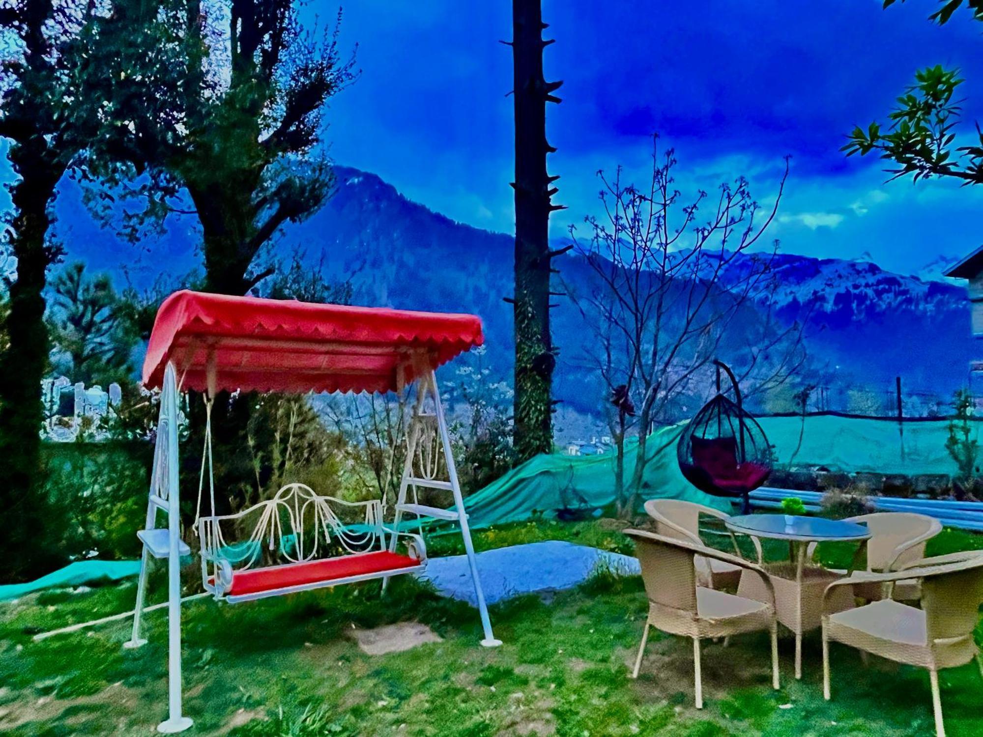 The Manu Emerald # Farmhouse # Top Selling Cottage In Manali # Peaceful Heritage Cozy Stay # Lawn With Bonfire # Most Awarded エクステリア 写真