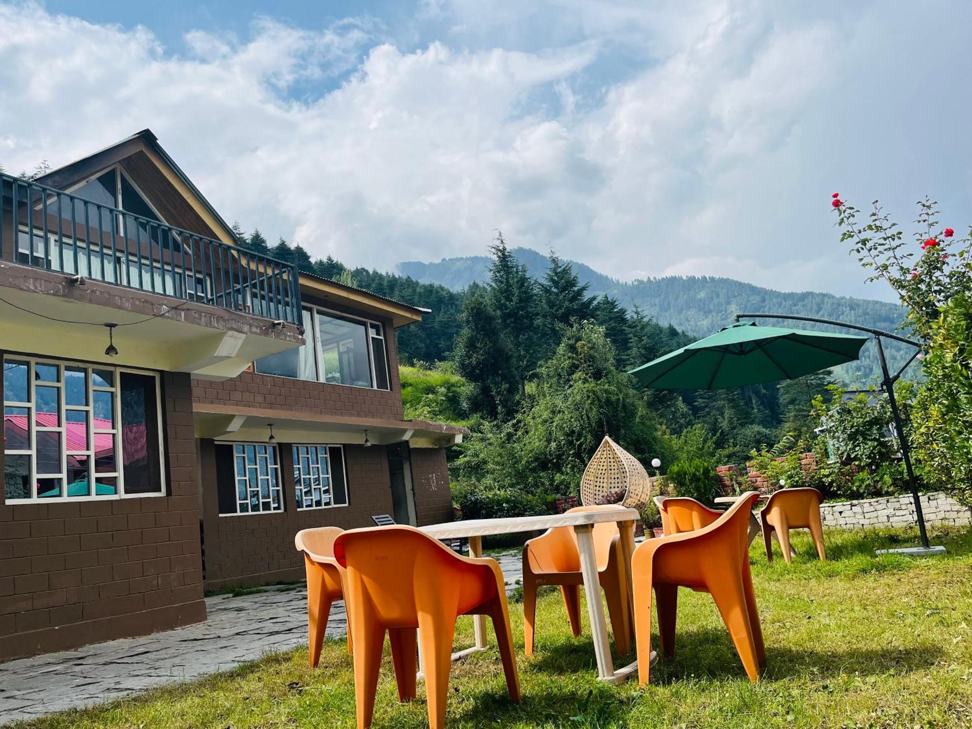 The Manu Emerald # Farmhouse # Top Selling Cottage In Manali # Peaceful Heritage Cozy Stay # Lawn With Bonfire # Most Awarded エクステリア 写真